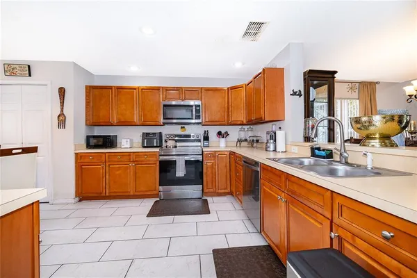 $460,500 | 2772 River Ridge Drive, Orlando, FL 32825