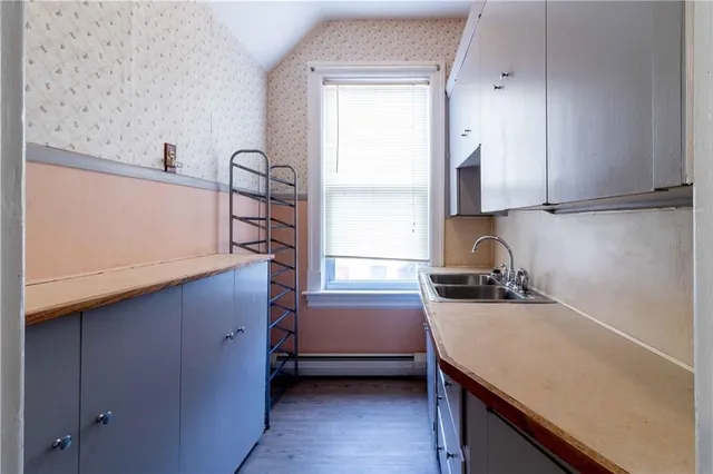 $1,800 | 22 Amy Street, Unit 2, Providence, RI 02906