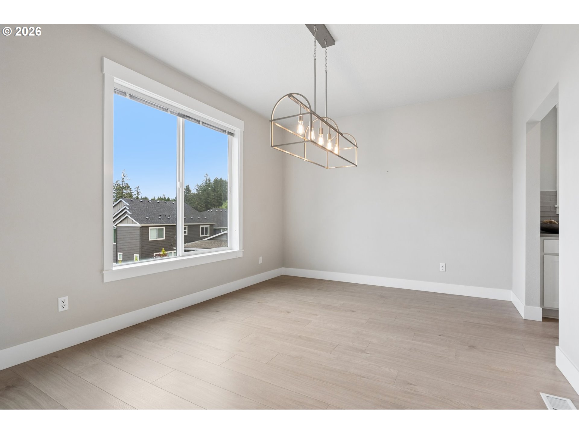 17683 Southwest Cobb Lane Beaverton, OR 97007 - Photo 22 of 42