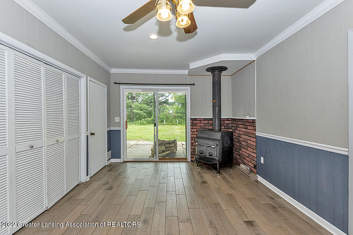6395 Shoeman Road Haslett, MI 48840 - Photo 10 of 25 10