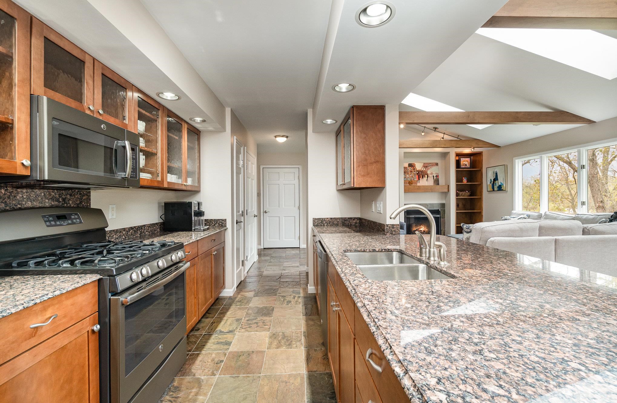 8219 Midland Road Freeland, MI 48623 - Photo 12 of 35