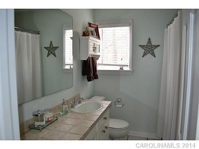 441 Bubbling Well Road, Unit 17 Matthews, NC 28105 - Photo 13 of 16 Gallery Image 13