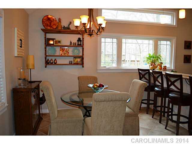 441 Bubbling Well Road, Unit 17 Matthews, NC 28105 - Photo 3 of 16 Gallery Image 3