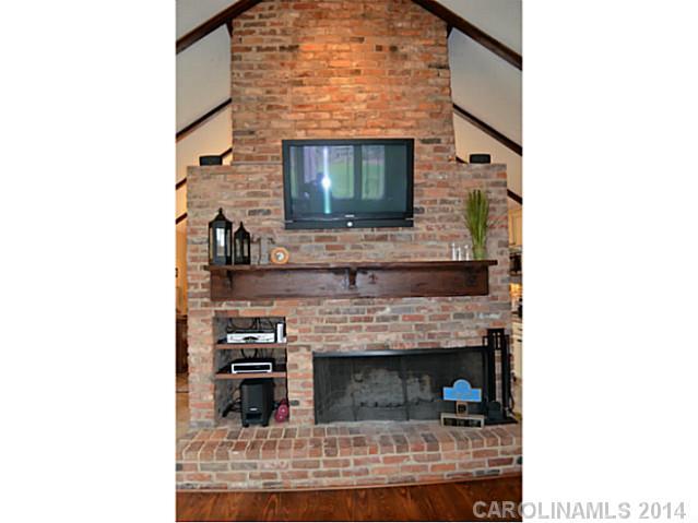441 Bubbling Well Road, Unit 17 Matthews, NC 28105 - Photo 6 of 16 Gallery Image 6