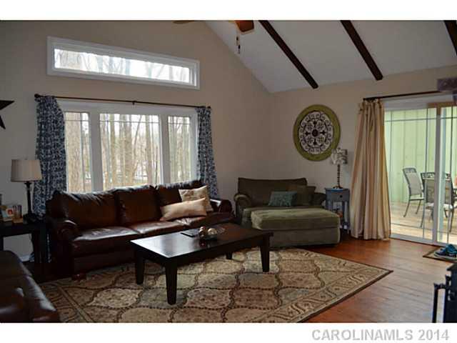 441 Bubbling Well Road, Unit 17 Matthews, NC 28105 - Photo 8 of 16 Gallery Image 8