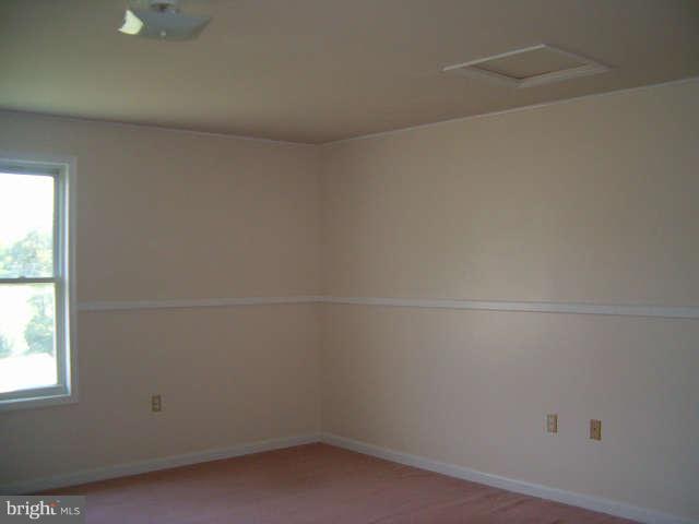 3581 Johnsons Mill Road Berkeley Springs, WV 25411 - Photo 7 of 17 Bedroom
