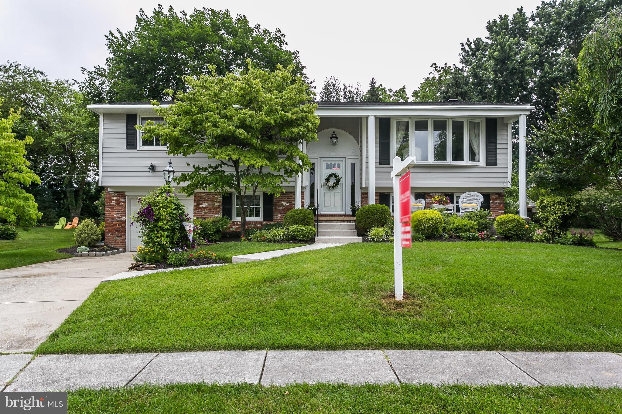 214 Locknell Road Lutherville-Timonium, MD 21093 - Photo 1 of 30 Exterior (Front)