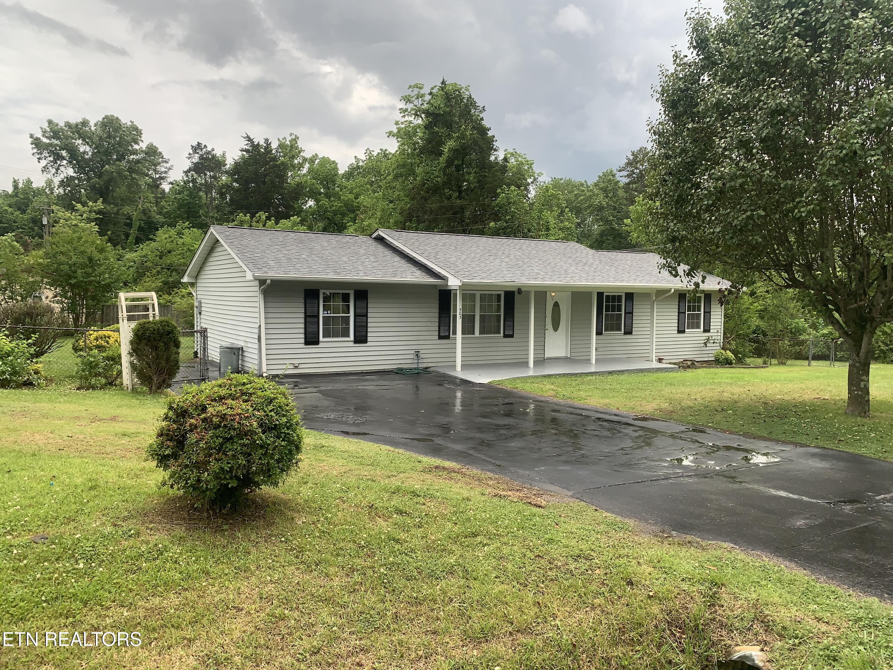 503 Old Edgemoor Lane Powell, TN 37849 - Photo 1 of 18 front