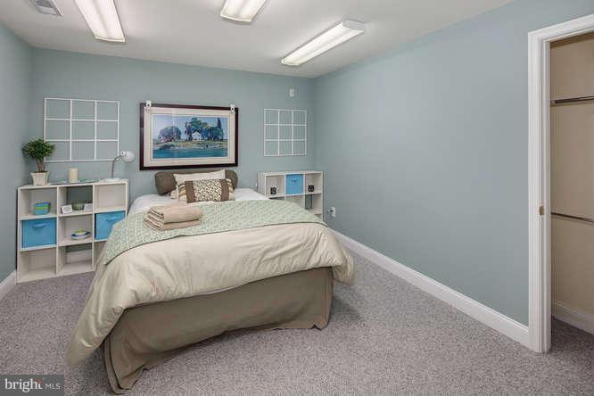 18265 Wickham Road Olney, MD 20832 - Photo 26 of 30 Bedroom