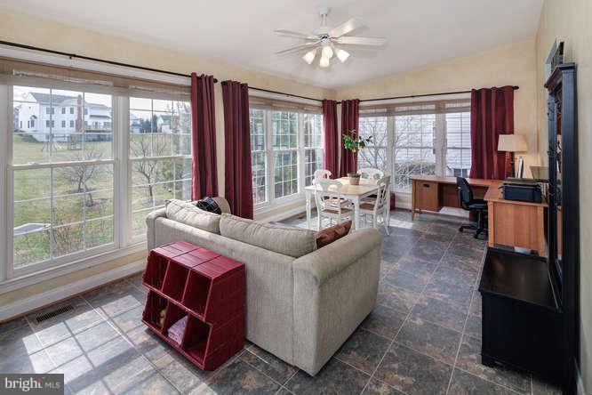 18265 Wickham Road Olney, MD 20832 - Photo 9 of 30 Family Room
