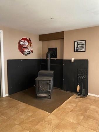 499 Beaman Road Warren, MA 01083 - Photo 29 of 40 a bedroom with a bed and a desk