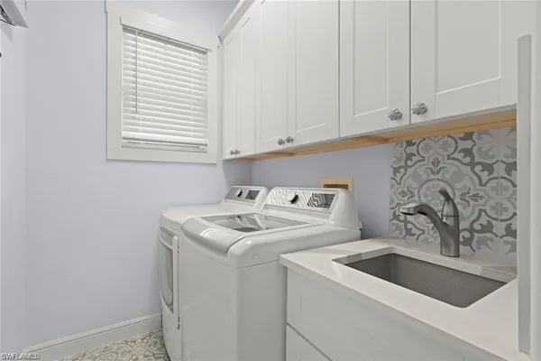 $3,200 | 646 Vintage Reserve Circle, Unit 4D, Naples, FL 34119