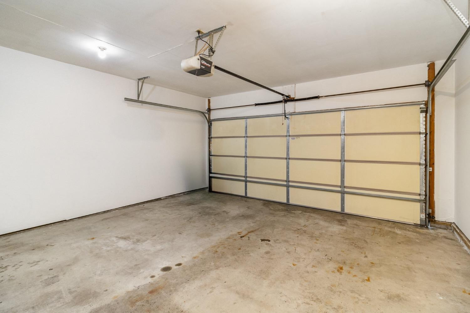 10076 Adams Street Crown Point, IN 46307 - Photo 15 of 18 1500x1000