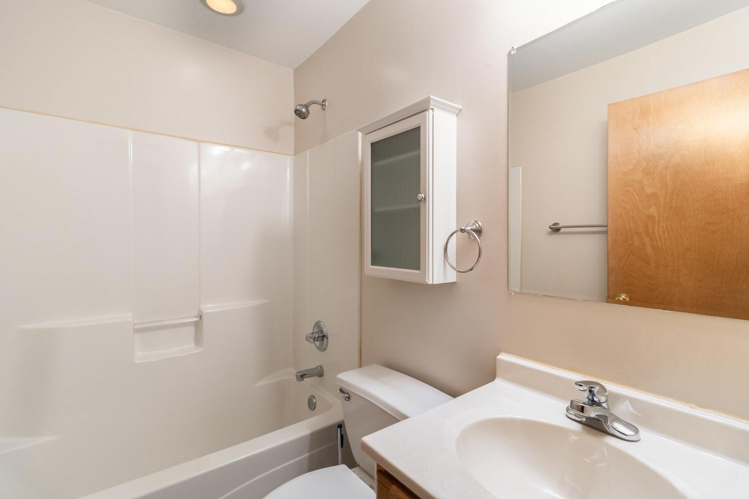 10076 Adams Street Crown Point, IN 46307 - Photo 6 of 18 1500x999