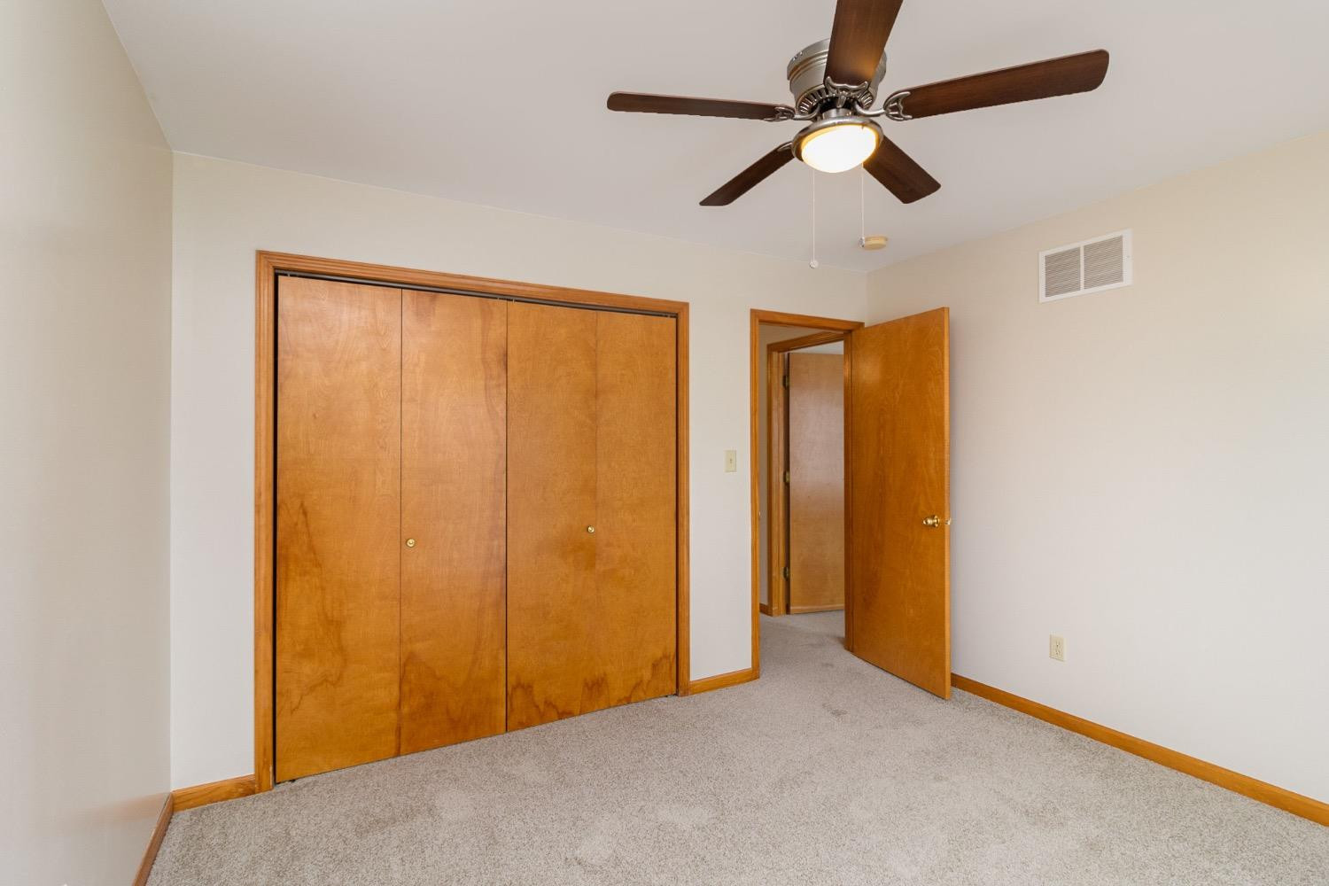 10076 Adams Street Crown Point, IN 46307 - Photo 8 of 18 1500x1000