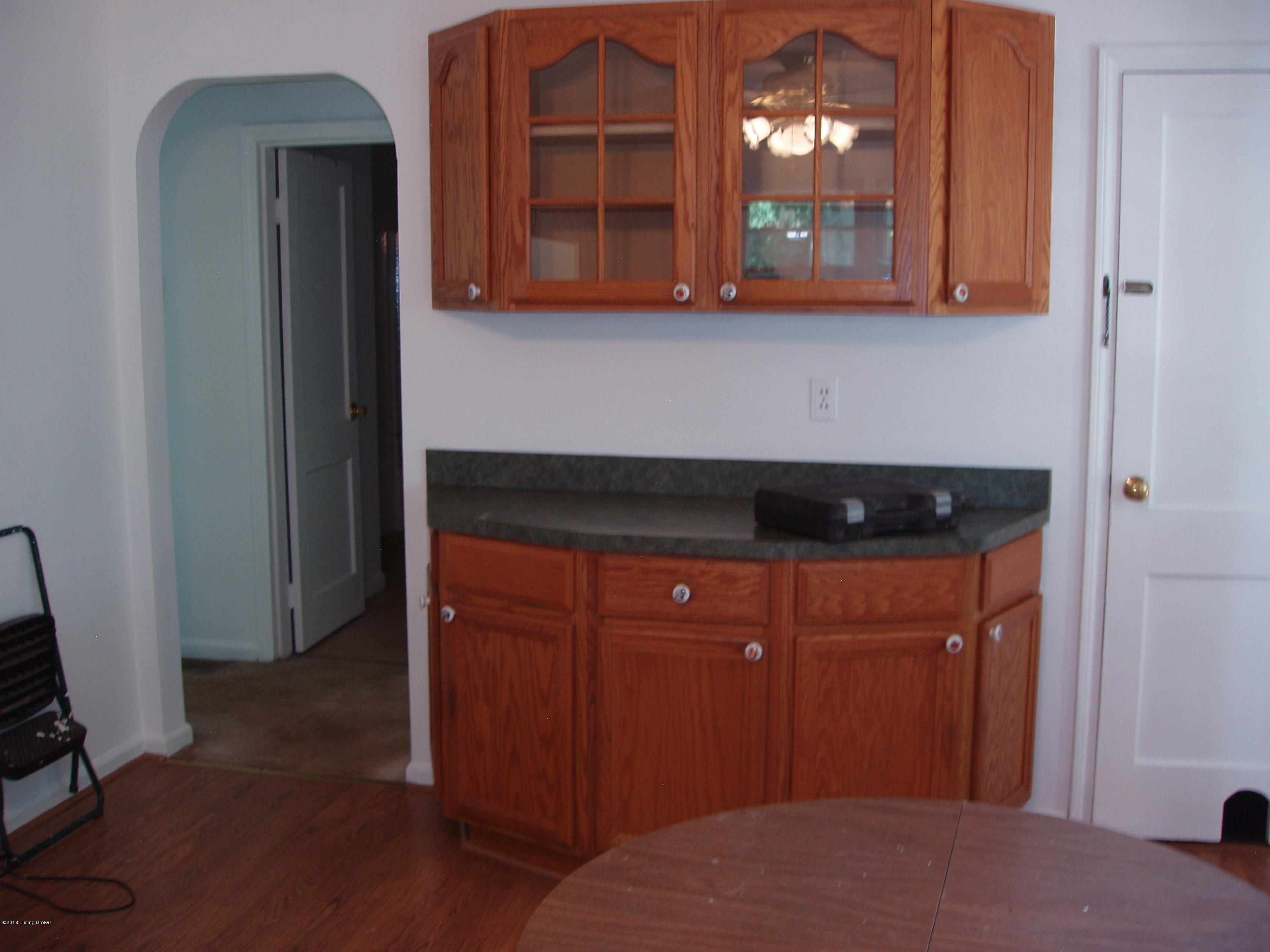 2109 Smith Road Fairdale, KY 40118 - Photo 11 of 13 KITCHEN