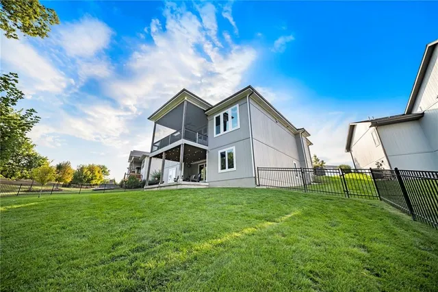 $825,000 | 26138 West 96th Street, Lenexa, KS 66227