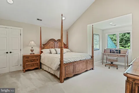 $4,599,000 | 10010 High Hill Place, Great Falls, VA 22066