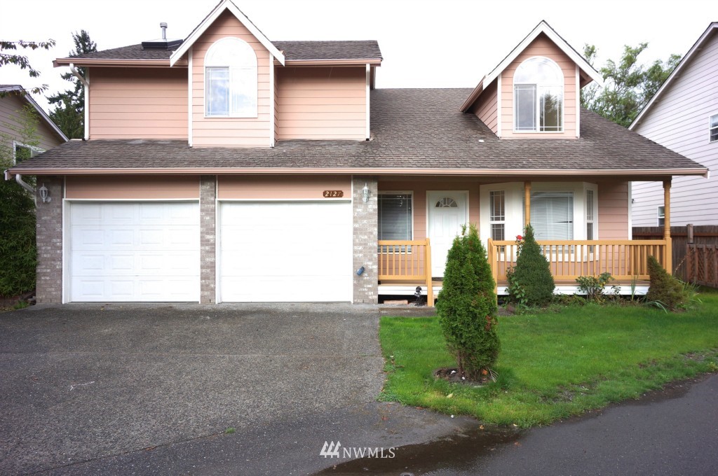 2127 Northeast 17th Place Renton, WA 98056 - Photo 1 of 14 Gallery Image 1