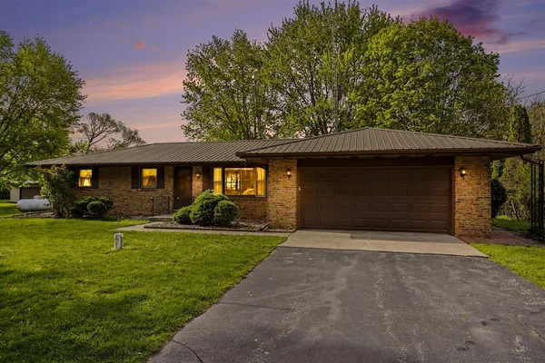 $479,000 | 11621 Highway 216, Marcellus, MI 49067