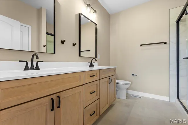 $430,700 | 926 Seneca Drive, Waterloo, IL 62298