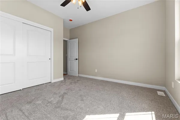 $430,700 | 926 Seneca Drive, Waterloo, IL 62298