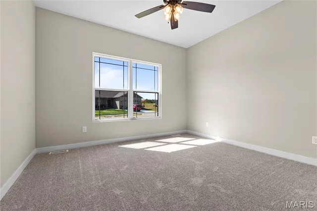 $430,700 | 926 Seneca Drive, Waterloo, IL 62298