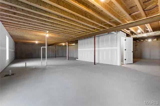 $430,700 | 926 Seneca Drive, Waterloo, IL 62298