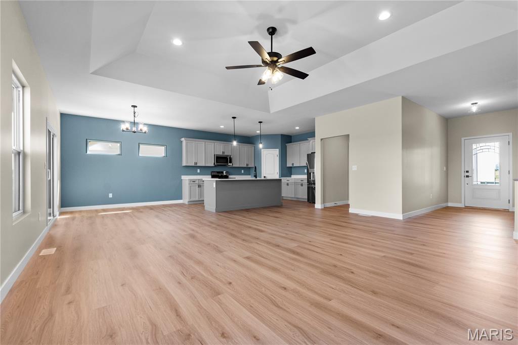 926 Seneca Drive Waterloo, IL 62298 - Photo 7 of 35