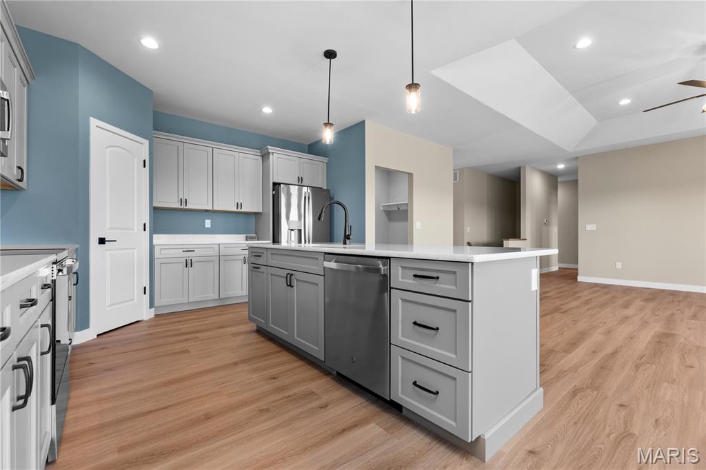 926 Seneca Drive Waterloo, IL 62298 - Photo 10 of 35