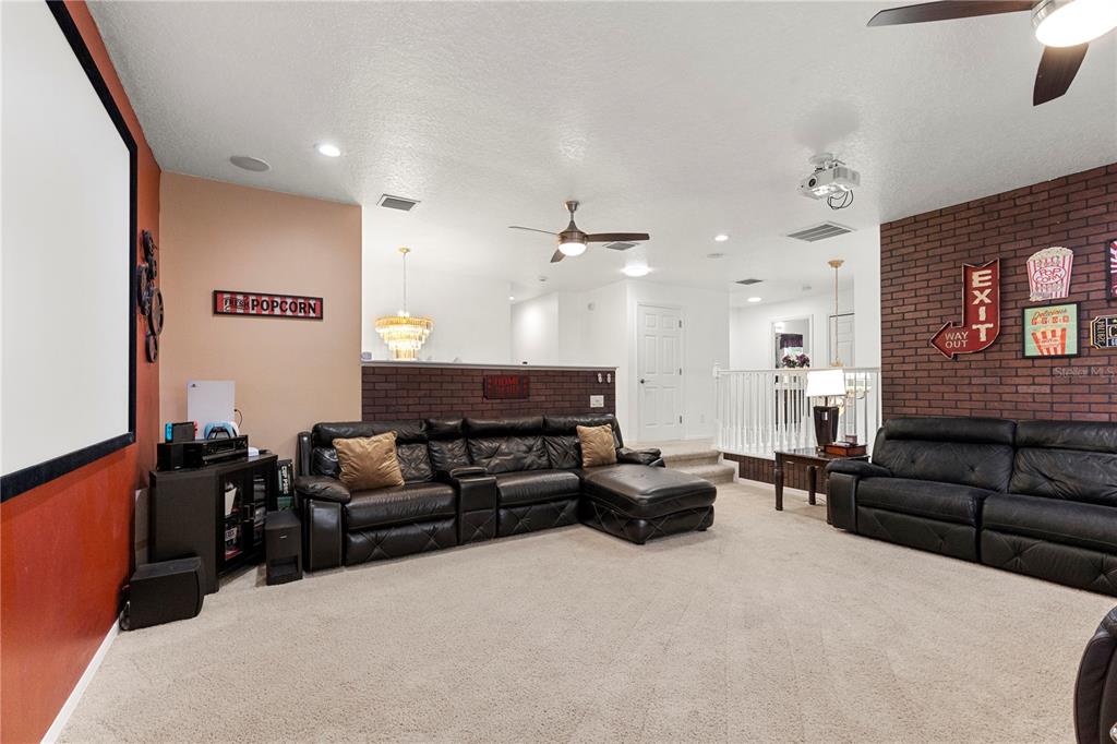 6932 Gray Catbird Loop Wesley Chapel, FL 33545 - Photo 31 of 66