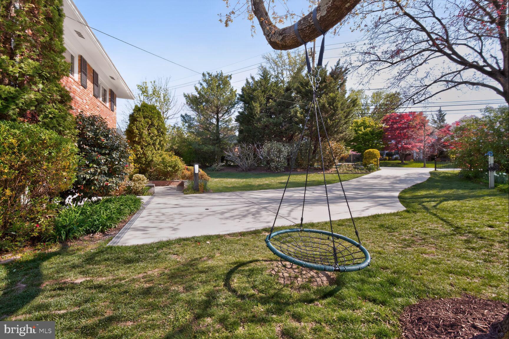 9900 Fernwood Road Bethesda, MD 20817 - Photo 33 of 39 Gallery Image 33