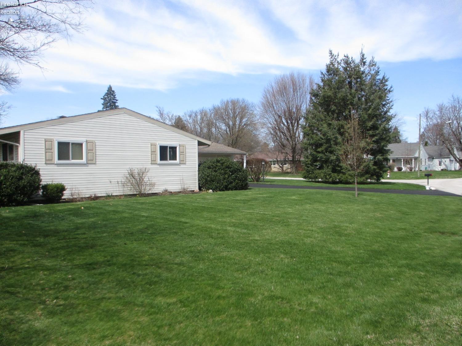 1205 Madison Road Fostoria, OH 44830 - Photo 23 of 23 Gallery Image 23