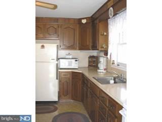 335 Ernst Road Reading, PA 19601 - Photo 3 of 5