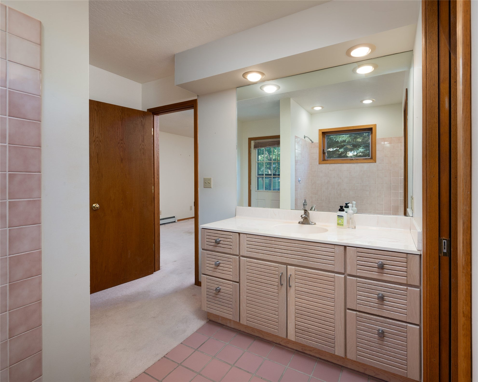 8855 Sypes Canyon Road Bozeman, MT 59715 - Photo 10 of 42 Gallery Image 10
