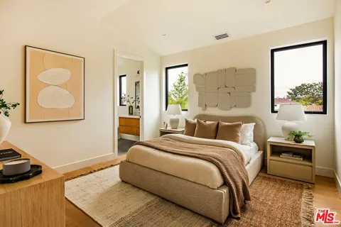 $3,599,000 | 1016 Palms Boulevard, Venice, CA 90291