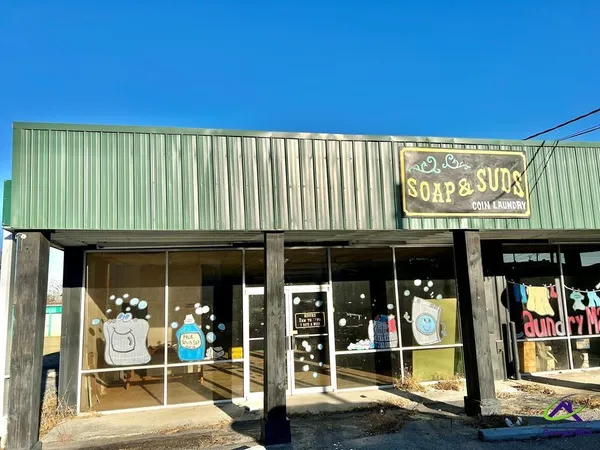 $1,300 | 109 North Washington Street, Dublin, GA 31021