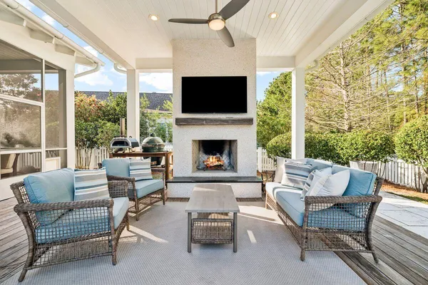 a view of yard with patio