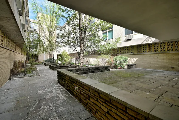 $315,000 | 222 North Marion Street, Unit 2I, Oak Park, IL 60302