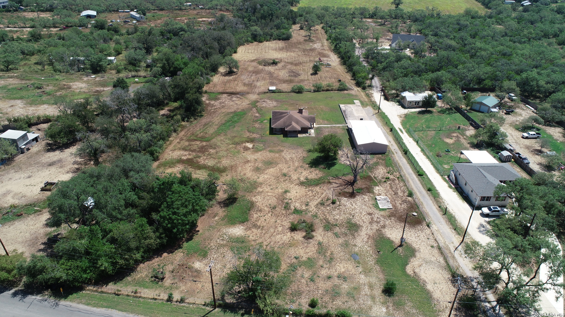 13450 Wheeler Road Atascosa, TX 78002 - Photo 2 of 32 Gallery Image 2