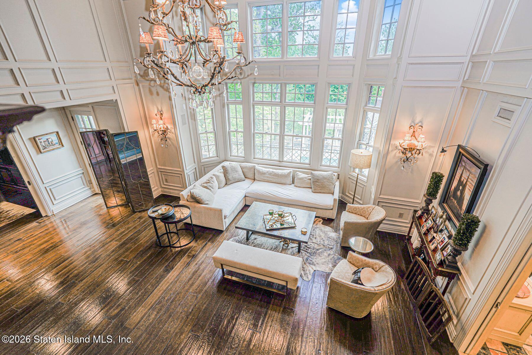 125 Benedict Road Staten Island, NY 10304 - Photo 13 of 96 125 great room view