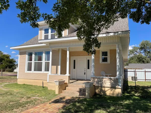 $285,000 | 603 East 5th Street, Hereford, TX 79045
