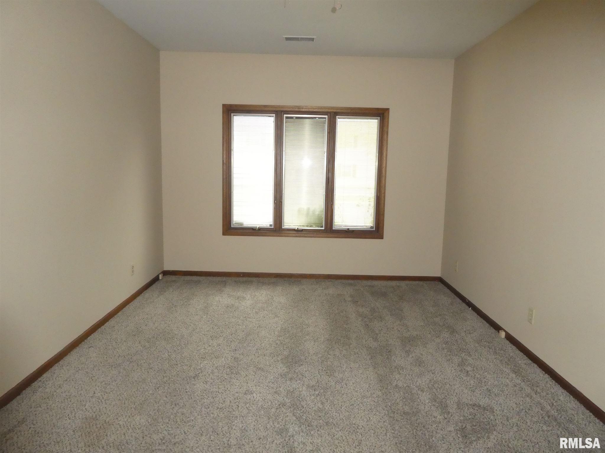 1 Belle Place Springfield, IL 62704 - Photo 8 of 16 Gallery Image 8