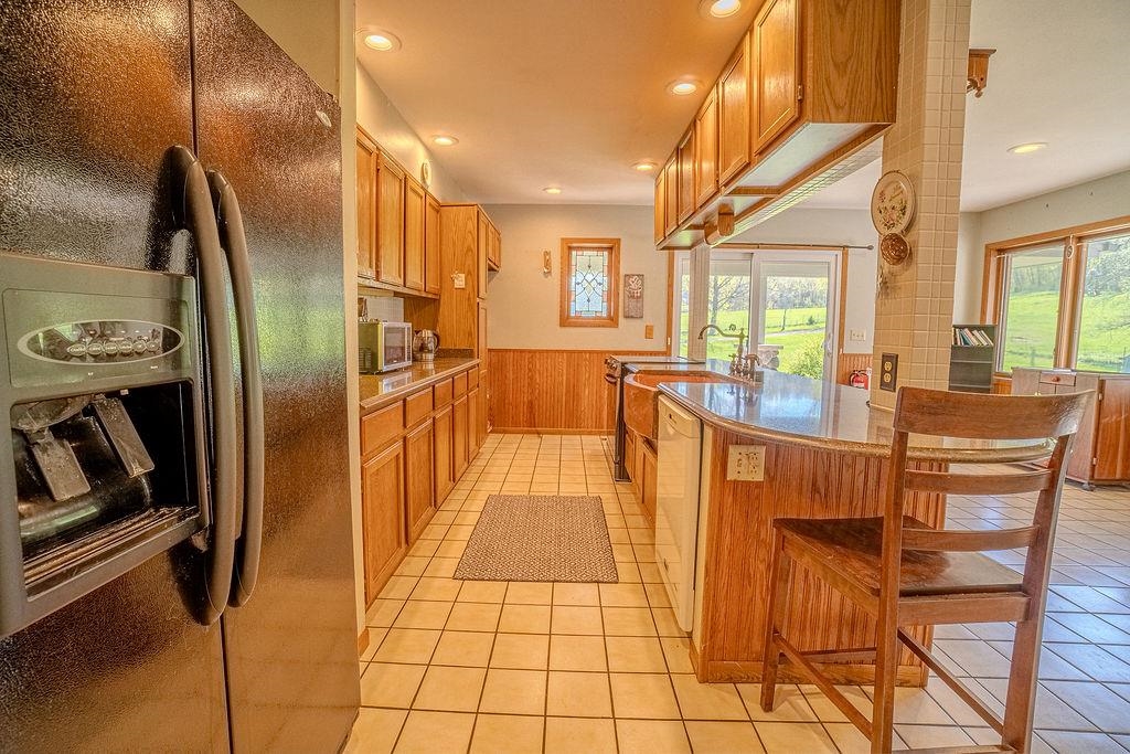 E4705 Horseshoe Road Spring Green, WI 53588 - Photo 16 of 44
