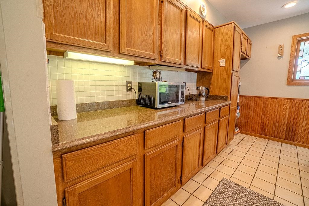 E4705 Horseshoe Road Spring Green, WI 53588 - Photo 17 of 44