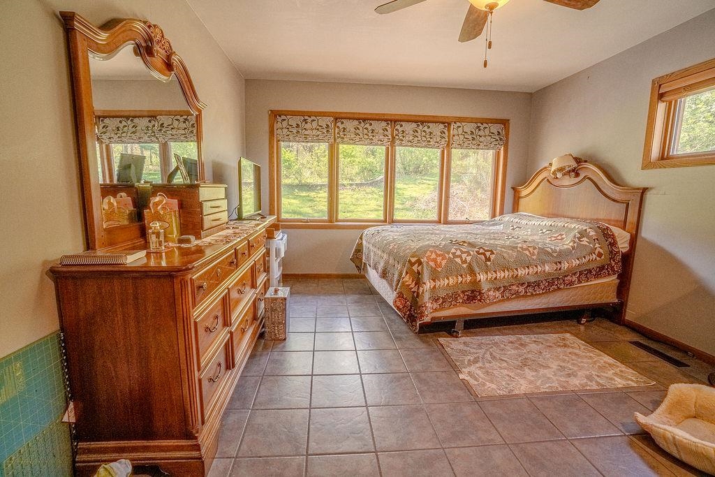 E4705 Horseshoe Road Spring Green, WI 53588 - Photo 25 of 44