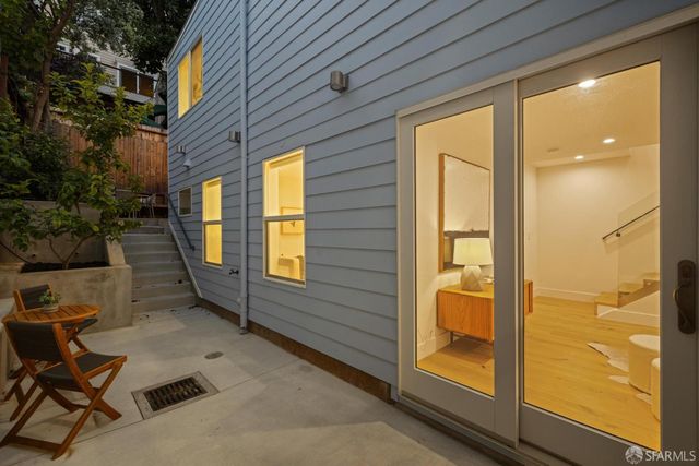 $2,400,000 | 176 Banks Street, San Francisco, CA 94110