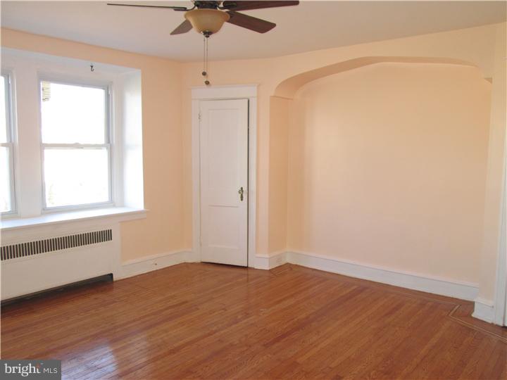 7446 Sommers Road Philadelphia, PA 19138 - Photo 12 of 25 Gallery Image 12