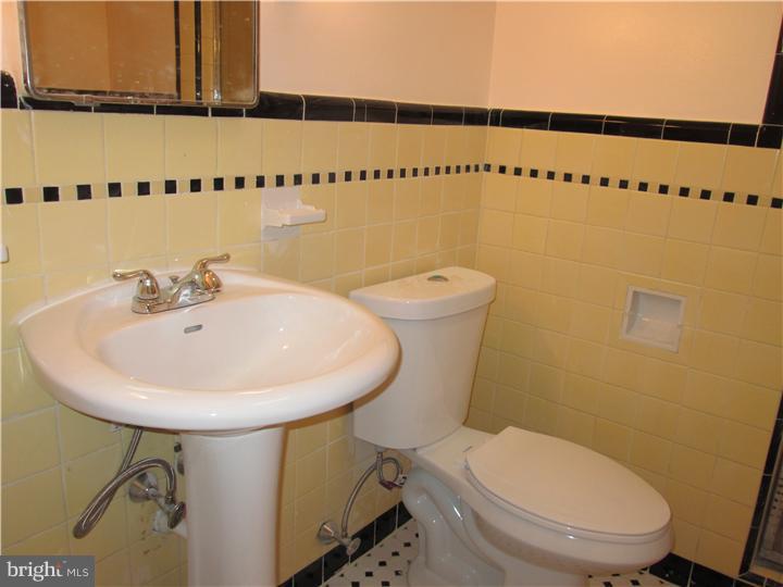 7446 Sommers Road Philadelphia, PA 19138 - Photo 19 of 25 Gallery Image 19