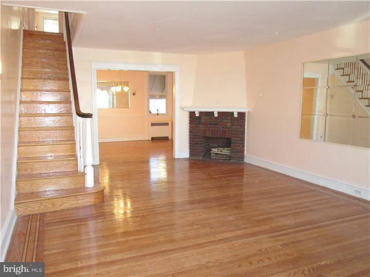 7446 Sommers Road Philadelphia, PA 19138 - Photo 5 of 25 Gallery Image 5